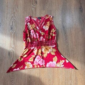 Vintage Floral Sleeveless Red Top